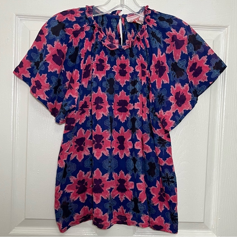 BANJANAN Blue and Pink Floral Motif Floral Dahlia Top | size XSmall